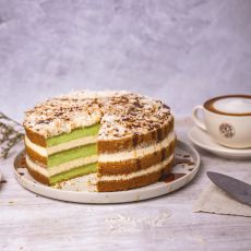 The Coffee Bean & Tea Leaf Pandan Gula Melaka Cake